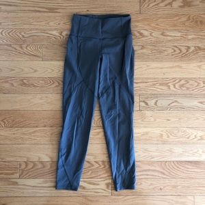 Lululemon wunder under gray leggings